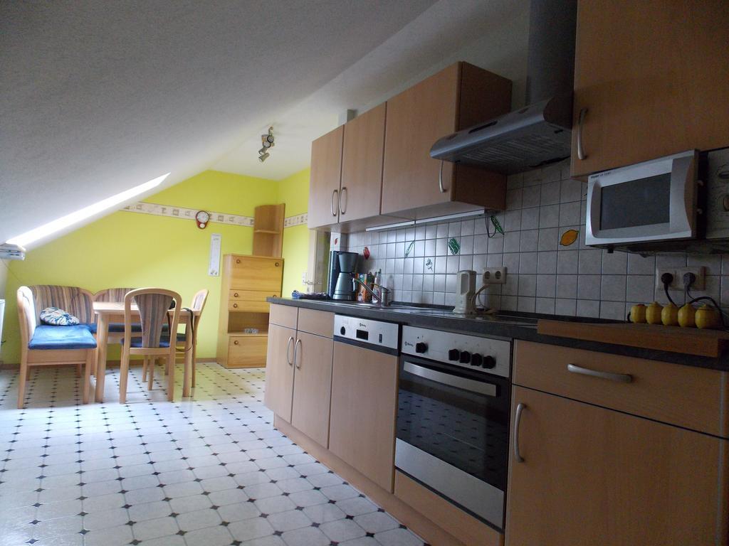 Ferienwohnung Inge Blum Müllenbach エクステリア 写真